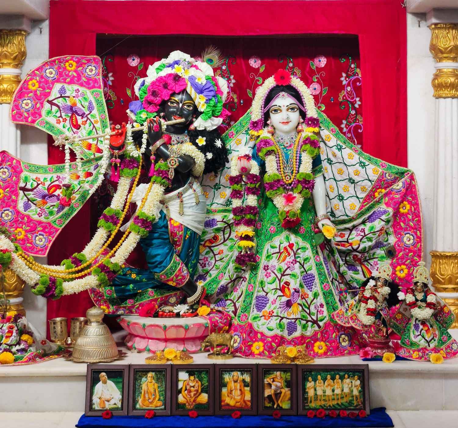 Sringar Darshan photo 1 of 12 — 22 May 2025