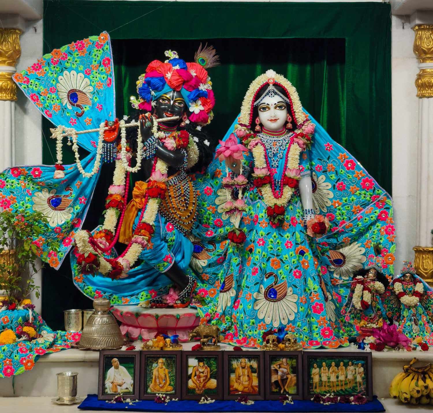Sringar Darshan photo 1 of 12 — 6 June 2025
