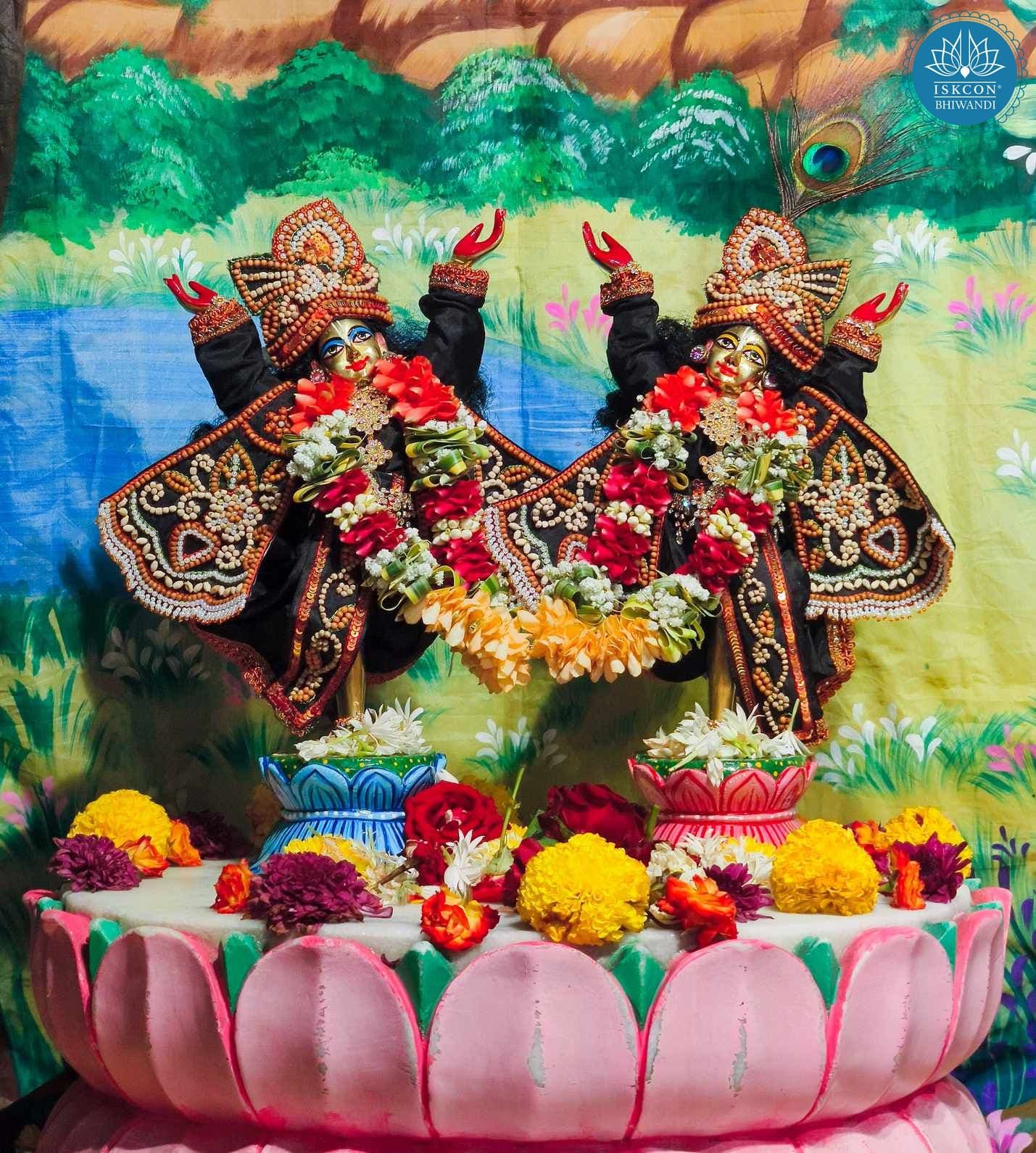 Sringar Darshan photo 10 of 12 — 17 August 2025