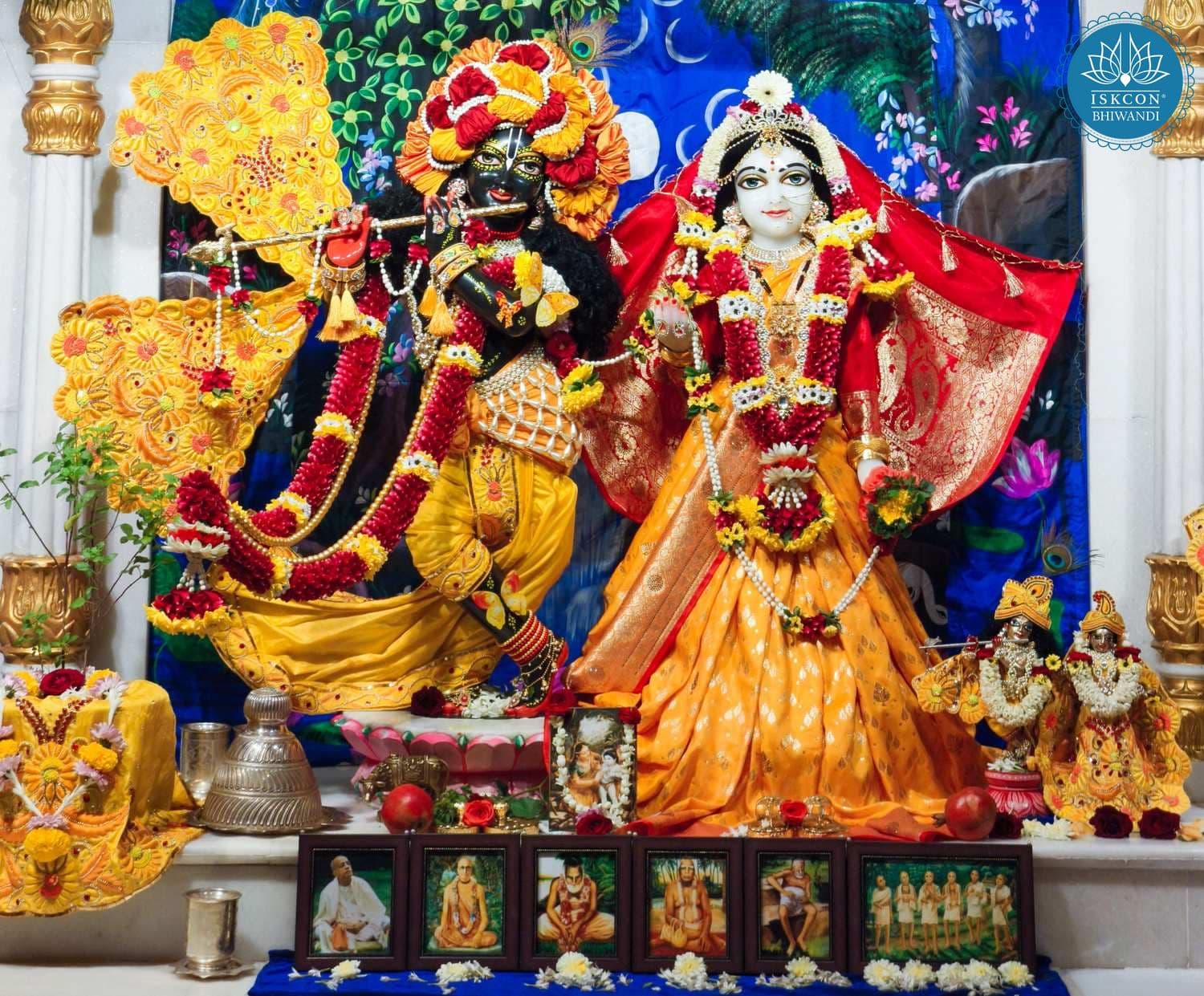 Sringar Darshan photo 1 of 12 — 12 October 2025