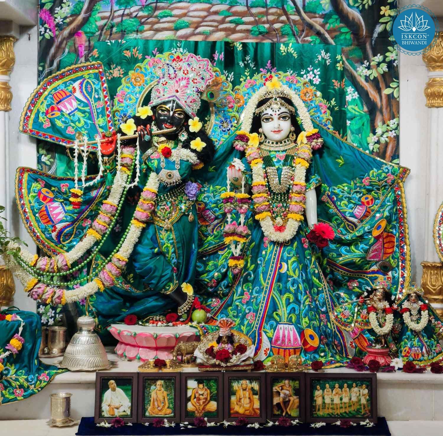 Sringar Darshan photo 1 of 12 — 19 November 2025