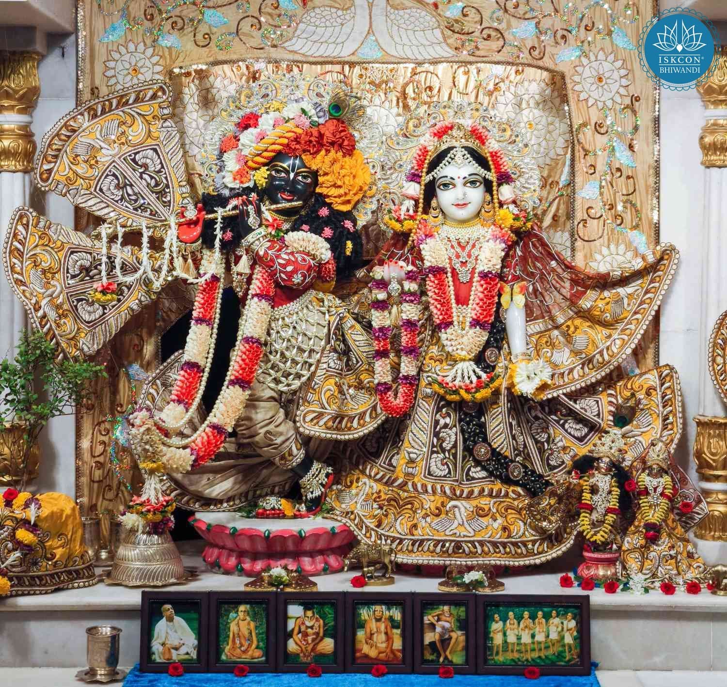 Sringar Darshan photo 1 of 12 — 4 May 2026