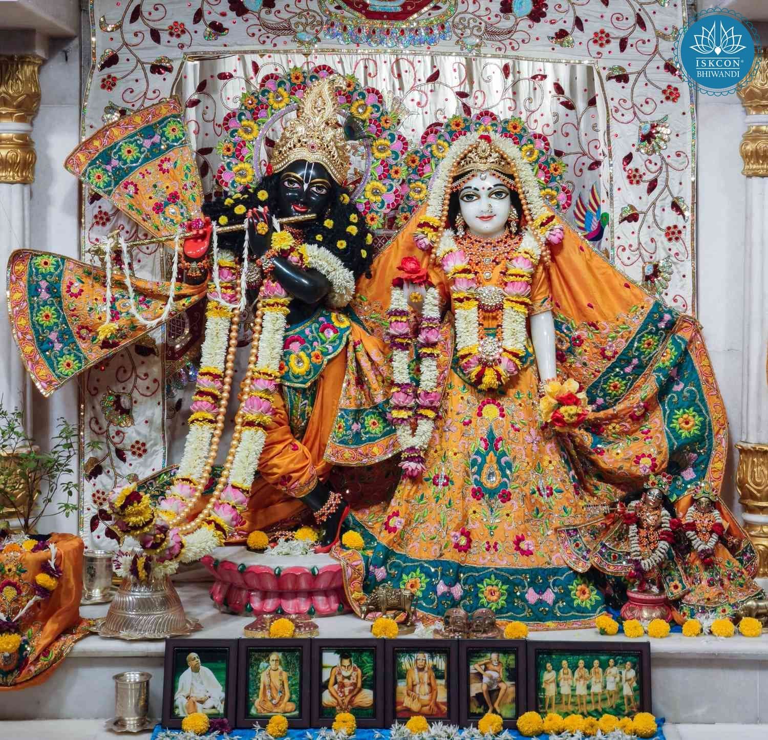 Sringar Darshan photo 1 of 12 — 12 May 2026