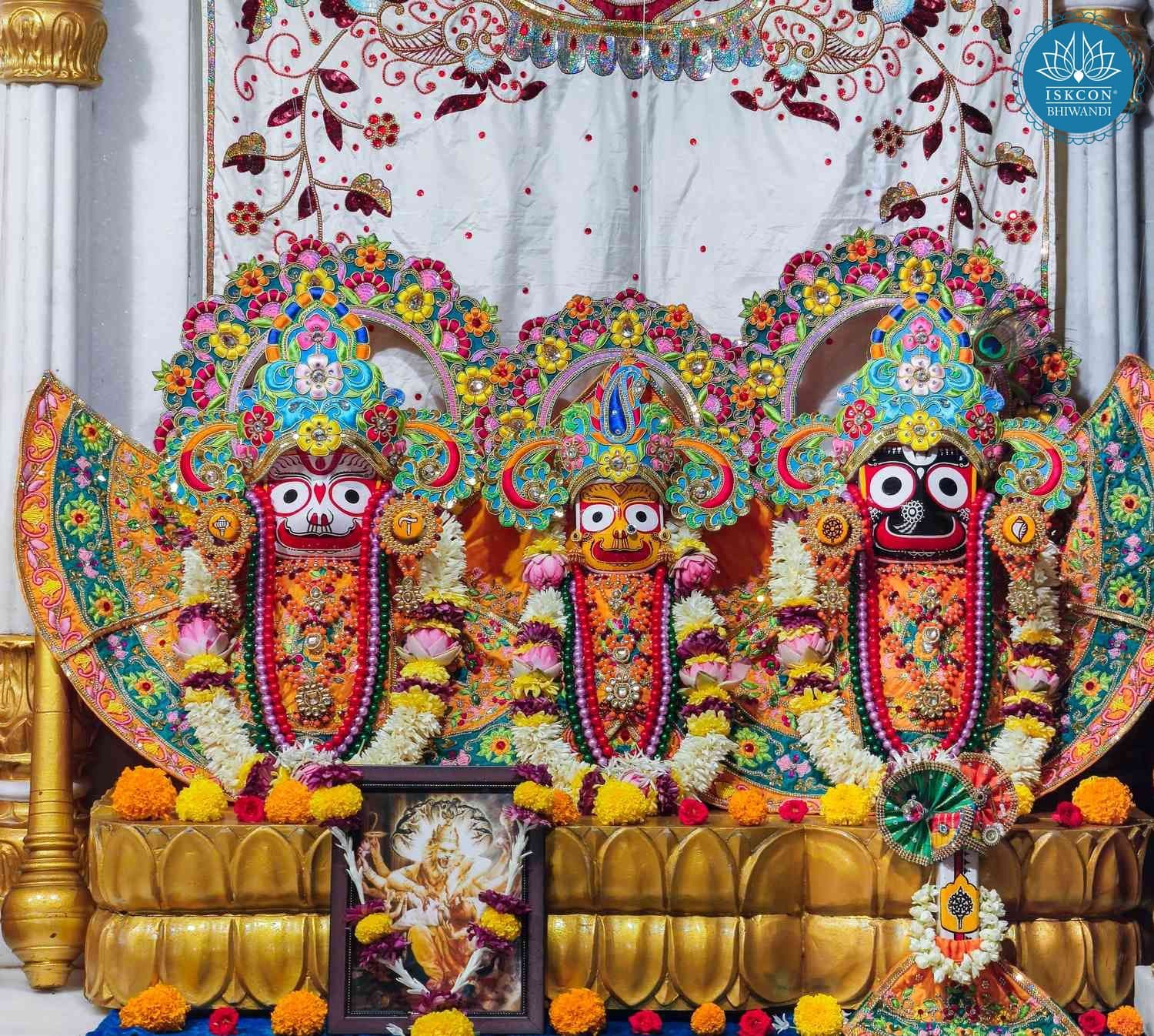 Sringar Darshan photo 5 of 12 — 12 May 2026