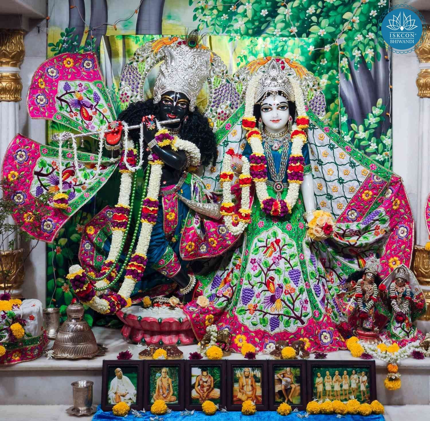 Sringar Darshan photo 1 of 12 — 1 June 2026