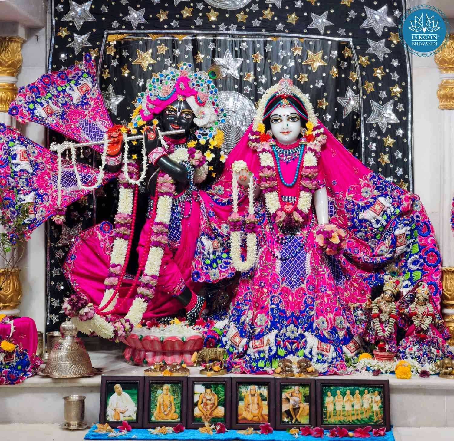 Sringar Darshan photo 1 of 12 — 5 June 2026